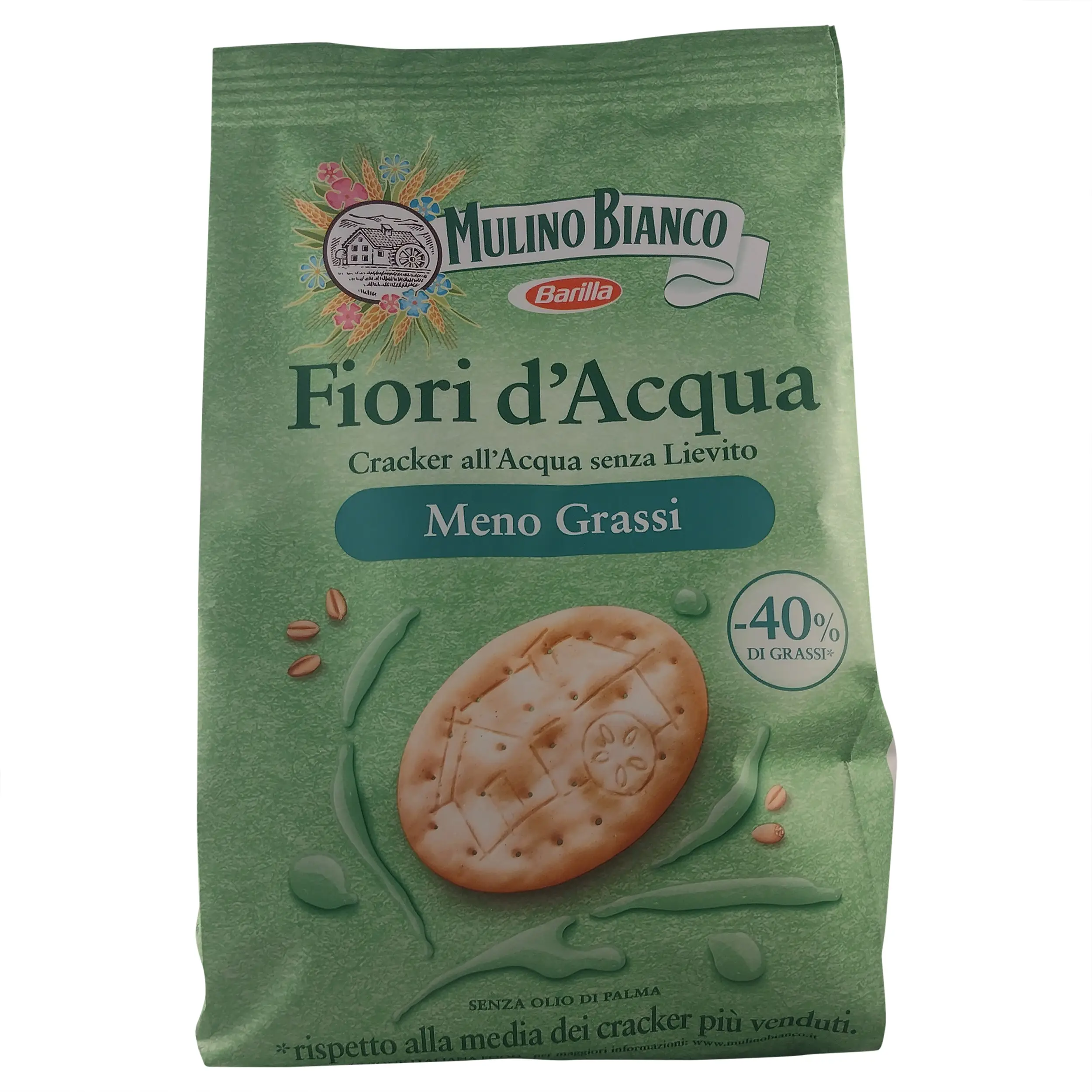 Water Crackers | Mulino Bianco Crackers | Fioro D'Acqua Yeast-Free Water Crackers | Italian Crackers | 8.81 Ounce Total Weight